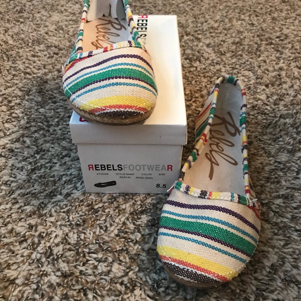 BNIB Rebels striped Rascal Flats - Picture 4 of 4